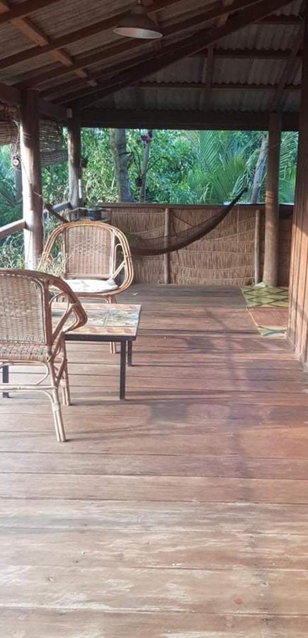 Retro Kampot Guesthouse المظهر الخارجي الصورة