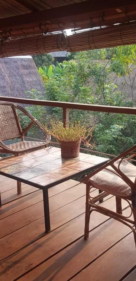 Retro Kampot Guesthouse المظهر الخارجي الصورة