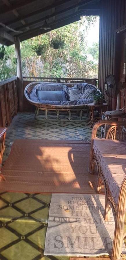 Retro Kampot Guesthouse المظهر الخارجي الصورة
